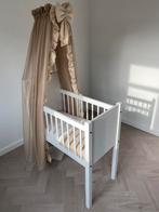 Ledikant babywieg baby bed met hemeltje, Ledikant, Ophalen of Verzenden, Zo goed als nieuw