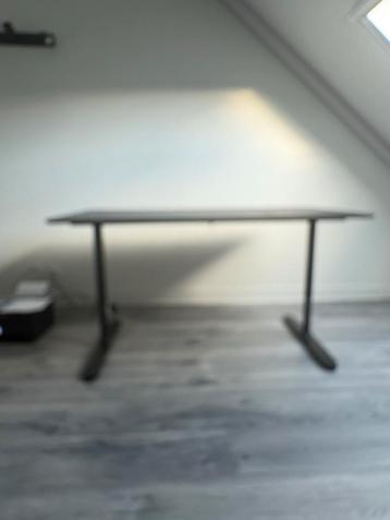 Zwart Bureau - Stijlvol en Functioneel! beschikbaar voor biedingen