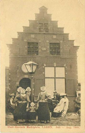(300-153-037) Laren Oudt-Gooisch Marktplein beschikbaar voor biedingen