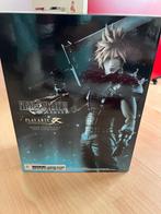 FFVII Play Arts Kai Cloud Strife - Compleet, Ophalen of Verzenden, Zo goed als nieuw