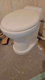 Sanibroyeur - Toilet met vermaler, Ophalen, Gebruikt, Toilet