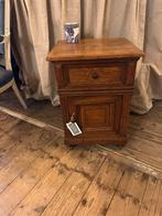 Charmant brocante landelijk kastje, Ophalen