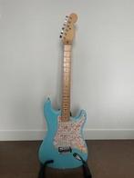 2 projectgitaren en versterker, Muziek en Instrumenten, Met versterker, Zo goed als nieuw, Solid body, Ophalen