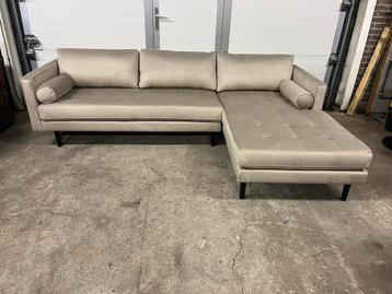 Luxe nieuwe beige stoffen hoekbank 257x170 cm  beschikbaar voor biedingen