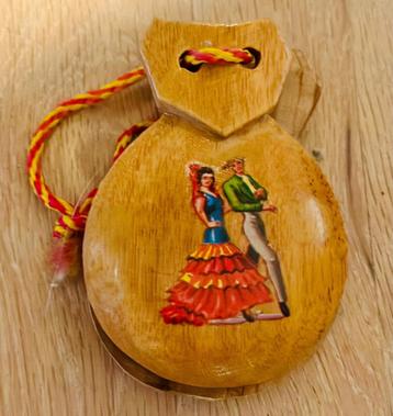 Houten handgeschilderde castagnette uit Spanje beschikbaar voor biedingen