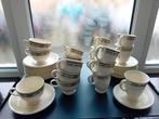 Wedgwood Carlton 9-delig thee en koffie servies, Huis en Inrichting, Keuken | Servies, Ophalen, Zo goed als nieuw, Porselein, Wedgwood