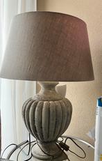 Grote mooie lamp, Huis en Inrichting, Lampen | Lampenkappen, Crème, Rond, Ophalen of Verzenden, 50 cm of meer