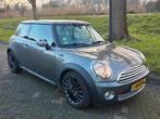 Mini Cooper One bj2010 Stoelverw, | Climate |️️ Apk✅️✅️, Auto's, Mini, Voorwielaandrijving, Stof, Zwart, Handgeschakeld