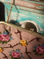 Vintage/Boho/Geborduurd/Handgemaakt/Tasje, Ophalen of Verzenden, Tas, Tas, Bloem