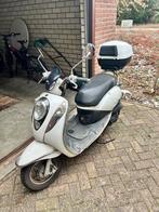 Defecte scooter - onderdelen, Fietsen en Brommers, Scooters | Yamaha, Ophalen, Gebruikt, Overige modellen, Maximaal 45 km/u