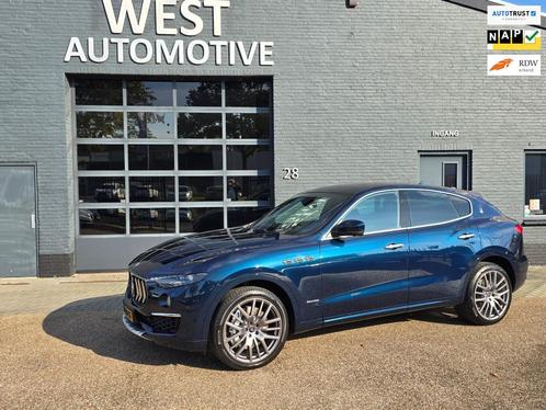 Maserati Levante 3.0 V6 AWD GranLusso NEDERLANDSE AUTO BOEKJ, Auto's, Maserati, Bedrijf, Te koop, Levante, 360° camera, 4x4, ABS