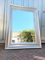 Grote spiegel met zilverkleurige lijst, 116 x 86,5 cm, Huis en Inrichting, Woonaccessoires | Spiegels, Ophalen, Gebruikt, 100 tot 150 cm