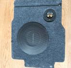 Gladen Subwoofer onder stoel - VW T6, Auto diversen, Autospeakers, Ophalen of Verzenden, Gebruikt