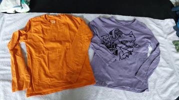 2x longsleeves maat 140 beschikbaar voor biedingen