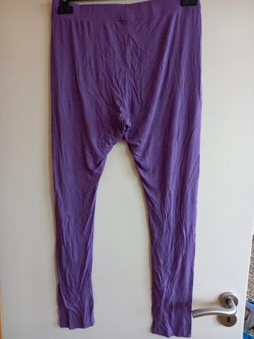 Stretch legging maat XL 44 , zwart, 95% zijdezachte visco beschikbaar voor biedingen