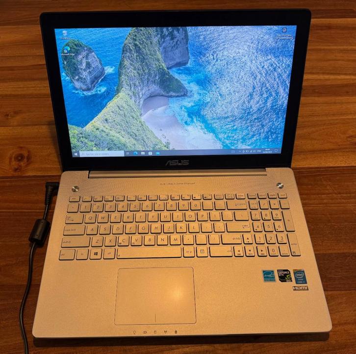 Asus 15" N550JK-CN360H Laptop (I7, GeforceGTX 850M, 250gb), Computers en Software, Windows Laptops, Niet werkend, 15 inch, SSD
