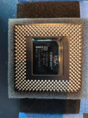 Intel Celeron SL3A2 400mhz 128 socket 370  beschikbaar voor biedingen