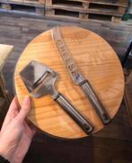 Nieuw in verpakking: ronde houten kaasplank met mes etc, Ophalen of Verzenden