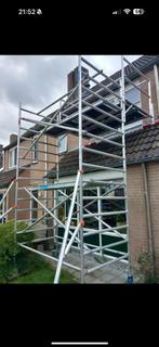 Rolsteiger 10.5mtr werkhoogte met aanhanger, Doe-het-zelf en Verbouw, Steigers, Ophalen of Verzenden, Zo goed als nieuw, Rolsteiger of Kamersteiger