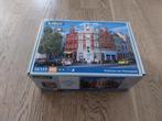 1:87 Kibri 38355 Eckhaus am Hanseplatz (bouwpakket), Hobby en Vrije tijd, Modelbouw | Figuren en Diorama's, Ophalen of Verzenden