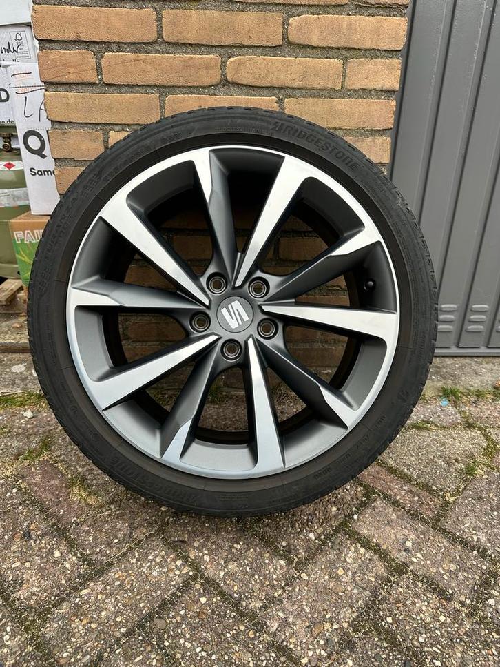 Seat FR Velgen 18 inch, Auto diversen, Auto-accessoires, Ophalen of Verzenden