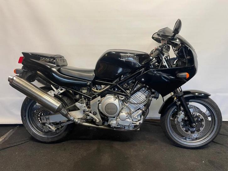 YAMAHA TRX 850 (bj 1996), Motoren, Motoren | Yamaha, Bedrijf, Super Sport, meer dan 35 kW, 2 cilinders, Motorrijbewijs A
