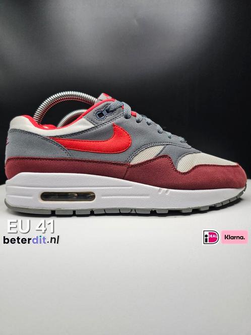 Nike Air Max 1 'University Red'
Maat: 41, Kleding | Dames, Schoenen, Zo goed als nieuw, Sneakers of Gympen, Ophalen of Verzenden
