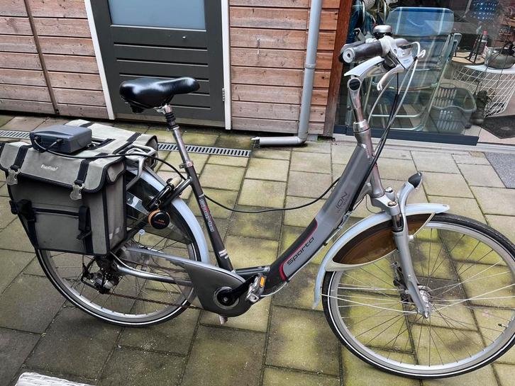 Te koop Sparta ION  M-gear elektrische dames fiets, Fietsen en Brommers, Elektrische fietsen, Gebruikt, Sparta, 47 tot 51 cm, 30 tot 50 km per accu
