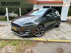 Ford Fiesta 1.5 EcoBoost ST-3 / 200PK / B&O/ Pano/ Recaro /, Voorwielaandrijving, Gebruikt, Alcantara, Handgeschakeld