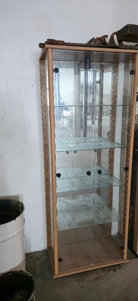 2xVitrinekast met spiegelwand,verlichting stekker aansluiten, Huis en Inrichting, Kasten | Vitrinekasten, Ophalen, Gebruikt, 100 tot 150 cm
