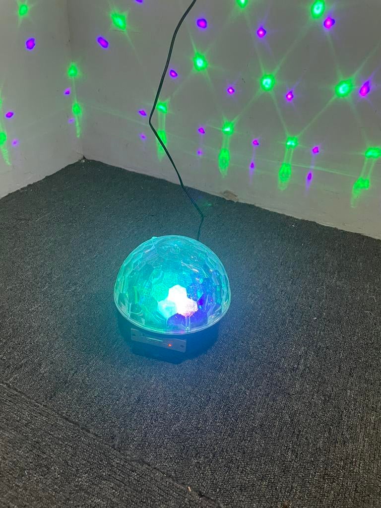 Mooie jellyball, Ophalen, Zo goed als nieuw, Licht, Geluidgestuurd