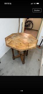 Antieke Eikenhouten Tafel met Bewerkingen, Ophalen