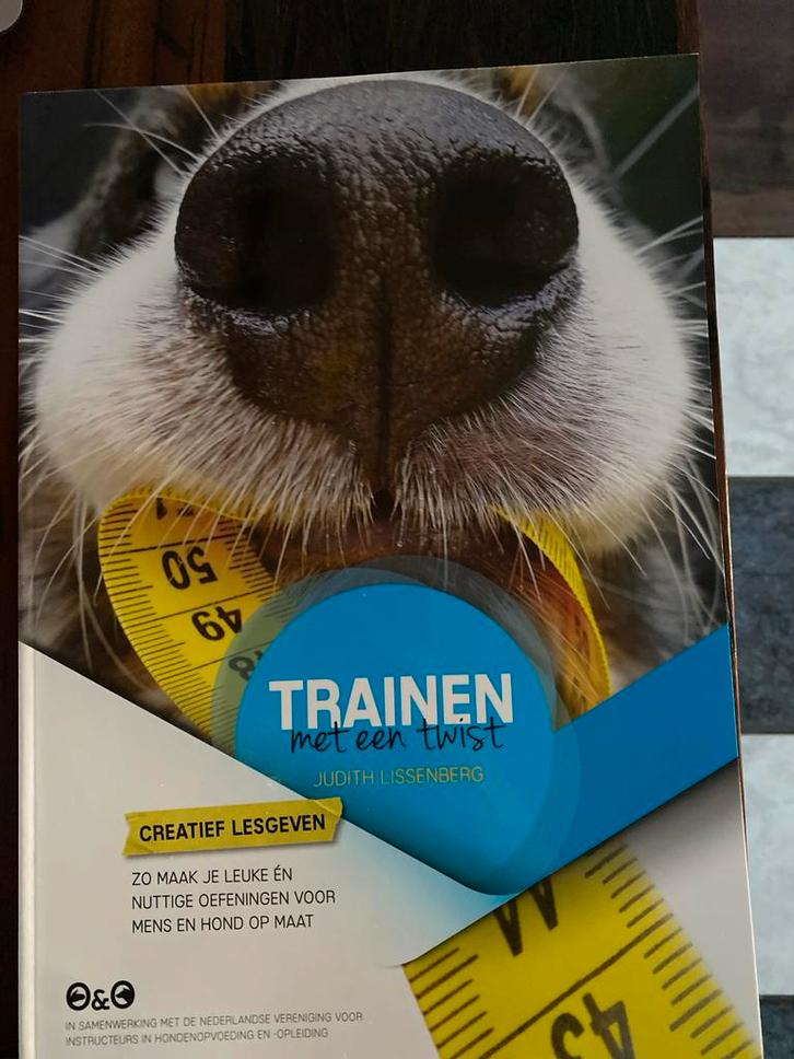 Trainen met een Twist - Hondentraining, Boeken, Advies, Hulp en Training, Nieuw, Ophalen of Verzenden