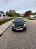 Toyota Aygo 1.0-12V +, Auto's, Toyota, Voorwielaandrijving, Stof, 4 stoelen, Origineel Nederlands