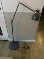 Ikea ARÖD Staande Leeslamp - Donkergrijs, Huis en Inrichting, Lampen | Vloerlampen, Ophalen, Gebruikt, Metaal, 100 tot 150 cm