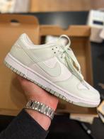 Nike Dunk Low Next Nature Mint Groen EU 40.5, Nike, Nieuw, Ophalen of Verzenden, Sneakers of Gympen