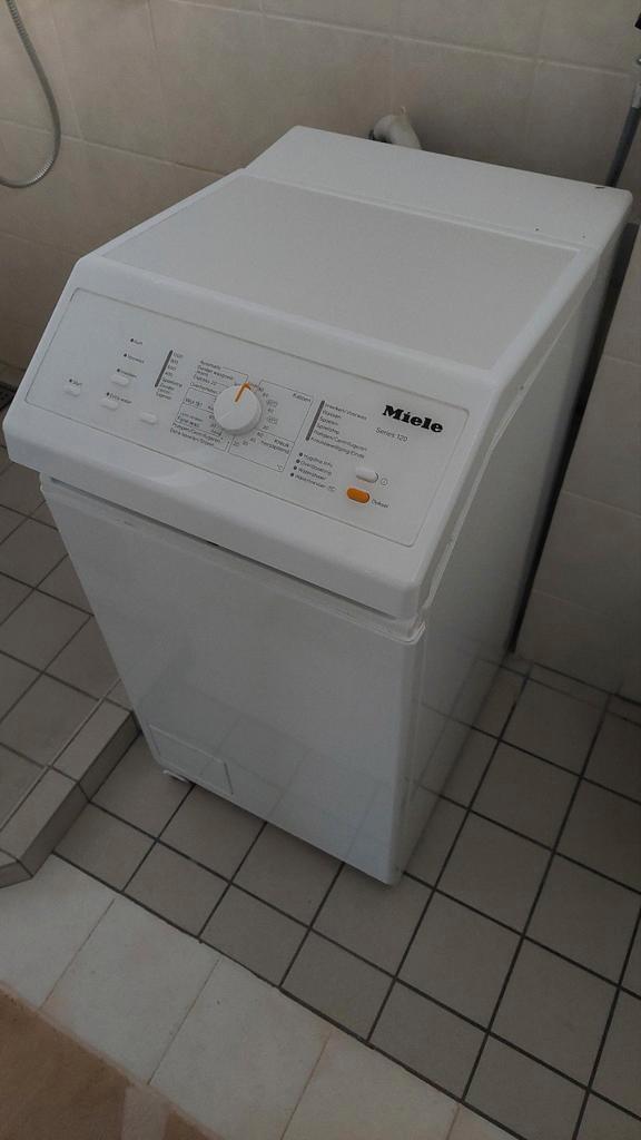 Miele Wasmachine Bovenlader  W197 F, Witgoed en Apparatuur, Wasmachines, Gebruikt, Bovenlader, 4 tot 6 kg, 85 tot 90 cm, Minder dan 1200 toeren