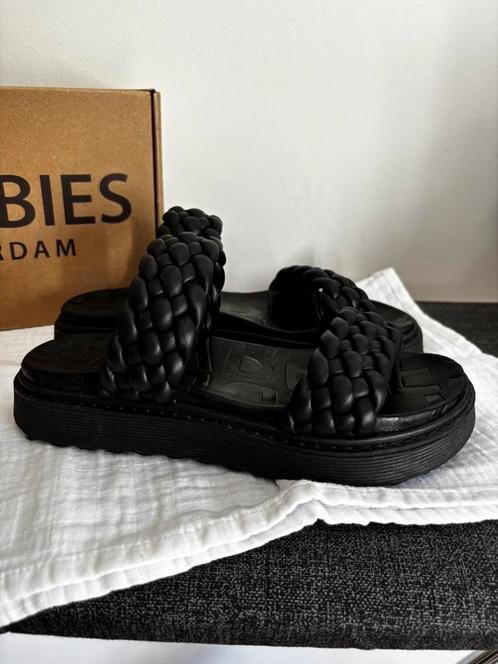 Prachtige zwarte sandalen van Shabbies maat 38, Kleding | Dames, Schoenen, Gedragen, Sandalen of Muiltjes, Zwart, Ophalen of Verzenden