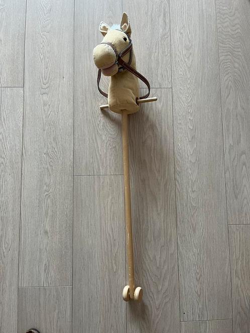 Stokpaard met wieltjes, Kinderen en Baby's, Kinderkamer | Inrichting en Decoratie, Zo goed als nieuw, Ophalen
