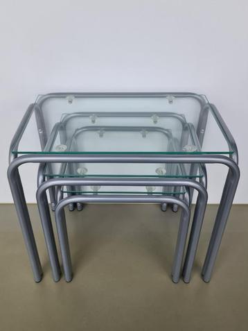 div. vintage retro mimiset nesttafels set bijzettafeltje beschikbaar voor biedingen