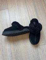 UGG Disquette pantoffel zwart, UGG, Zwart, Ophalen of Verzenden, Zo goed als nieuw