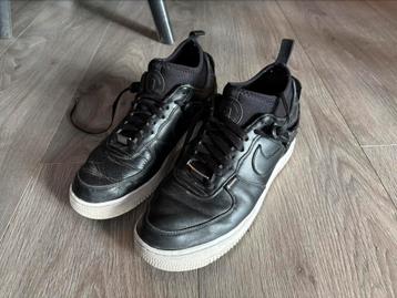 Nike Air Force maat 41,5 - Special Black Edition beschikbaar voor biedingen