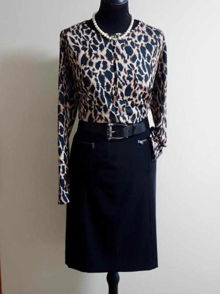 Nieuw, Marccain rok maat 42, Kleding | Dames, Rokken, Nieuw, Maat 42/44 (L), Zwart, Knielengte, Ophalen of Verzenden
