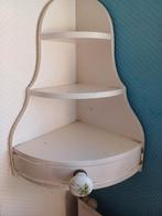 hoekkastje en laatje etagere  vintage brocant displayplank, Huis en Inrichting, Woonaccessoires | Etagères, Ophalen of Verzenden