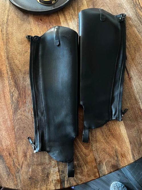 Leren chaps, Petrie, Dieren en Toebehoren, Paarden en Pony's | Overige Paardenspullen, Zo goed als nieuw, Dressuur, Ophalen of Verzenden