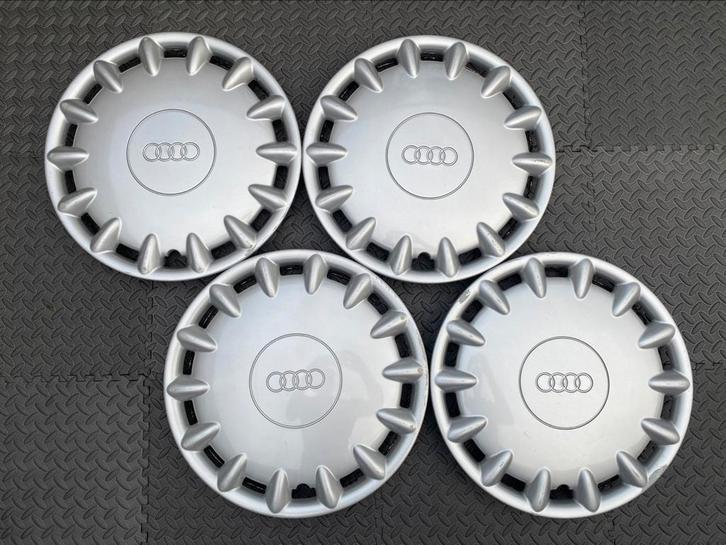 Set orig Audi A2, A3 en A4 wieldoppen 15 inch, Auto diversen, Wieldoppen, Gebruikt, Ophalen of Verzenden