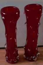 Prachtige vazen robijn rood

Czech / Bohemian Skrdlovice red, Ophalen