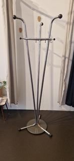 Vintage 50’s verchroomde Tubax kapstok met zwarte bollen, Huis en Inrichting, Woonaccessoires | Kapstokken, Gebruikt, Info@froufrous.nl