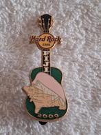 Hard Rock Cafe : FIJI , Emaille , Gitaar Pin, Verzamelen, Speldjes, Pins en Buttons, Verzenden, Zo goed als nieuw, Merk, Speldje of Pin