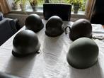Lotje na oorlogse M1 helmen, Verzamelen, Ophalen of Verzenden, Landmacht, Amerika, Helm of Baret